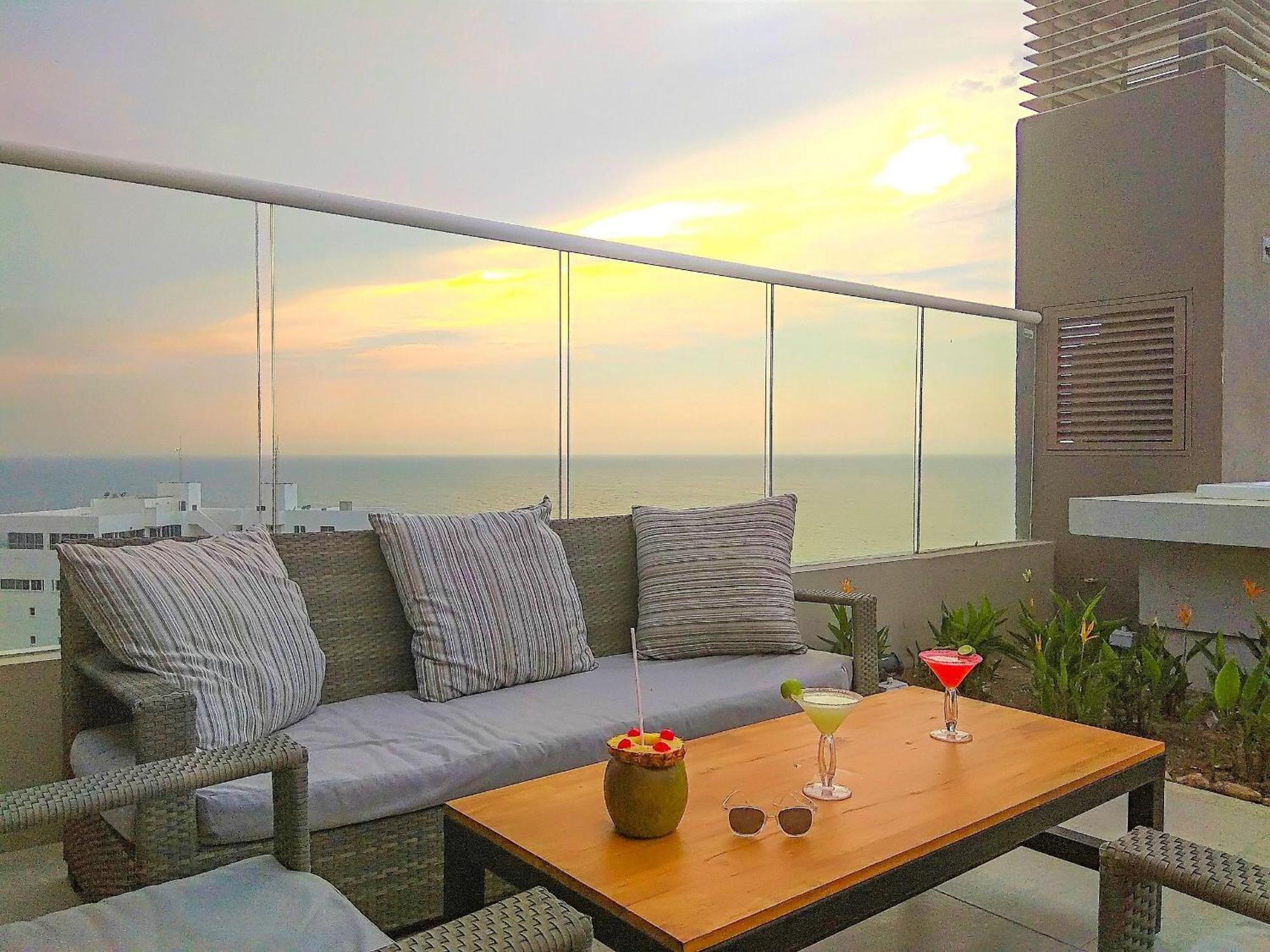 Apartamentos Reserva Del Mar - Frente Al Mar By Soho ซันตามาร์ตา ภายนอก รูปภาพ